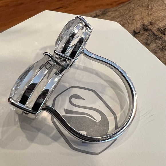 NWT Authentic Millenia Swarovski Crystal Ring Cocktail Pear Cut Rhodium Plate 50 - Picture 11 of 12